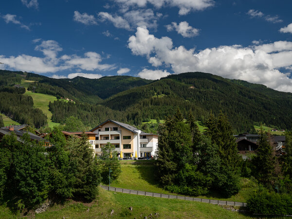 Österreich/ Salzburger Land/ Wagrain: Wanderhotel Erika